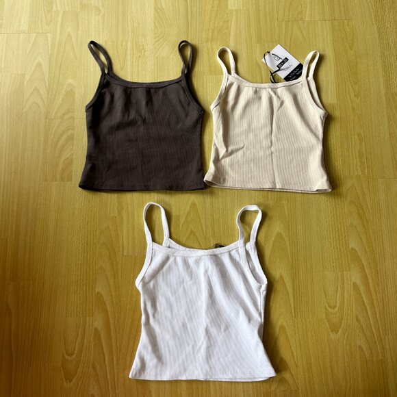 Bra:30 Strappy Tank (Set of 3) Size M - Picture 8 of 9